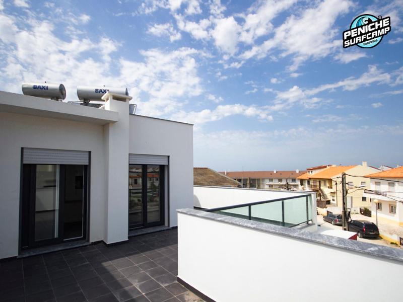 Peniche Surf Camp luxurious Two&Three Room Apartments Exterior foto