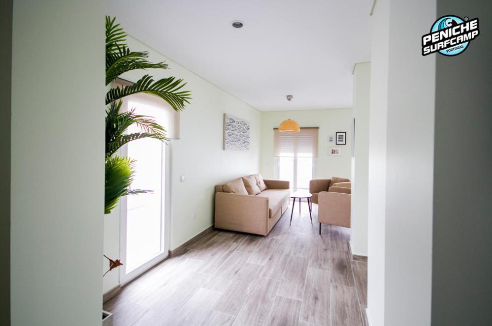 Peniche Surf Camp luxurious Two&Three Room Apartments Exterior foto